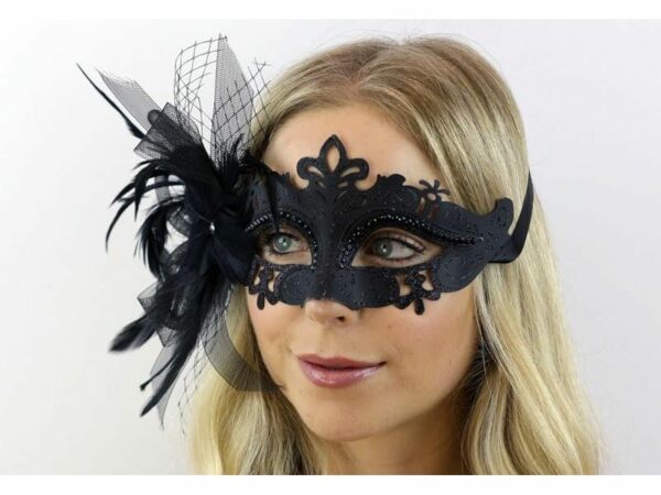 Venetian Black Feather Mask 1