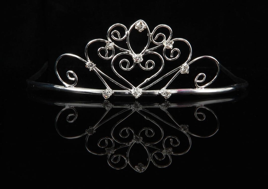 Silver Sweetheart Princess Tiara 1.5" 11